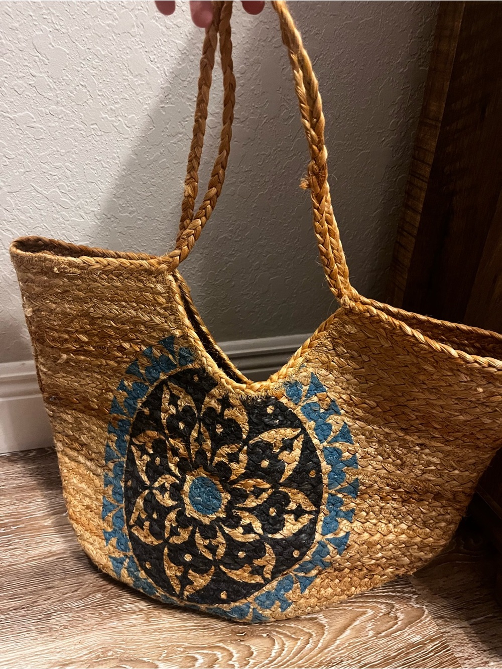 Antik Kraft Natural Straw Tote with Blue & Black Medallion